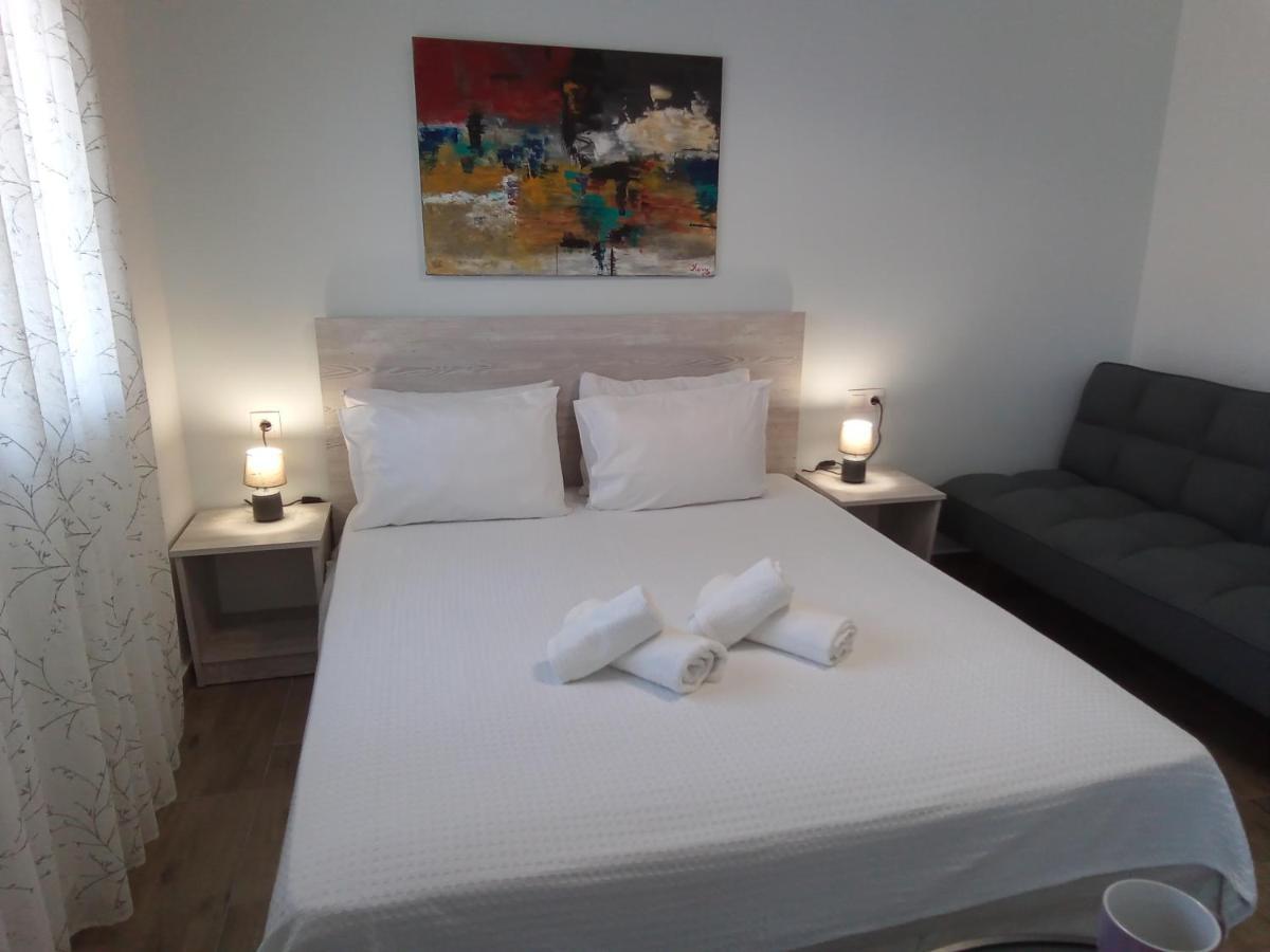 Thomas House Near The Beach Nea Kallikrateia Экстерьер фото